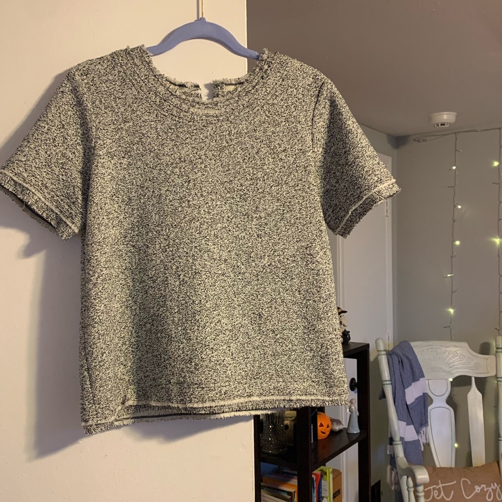 🆕 NWOT Ann Taylor Cap Sleeved Blouse